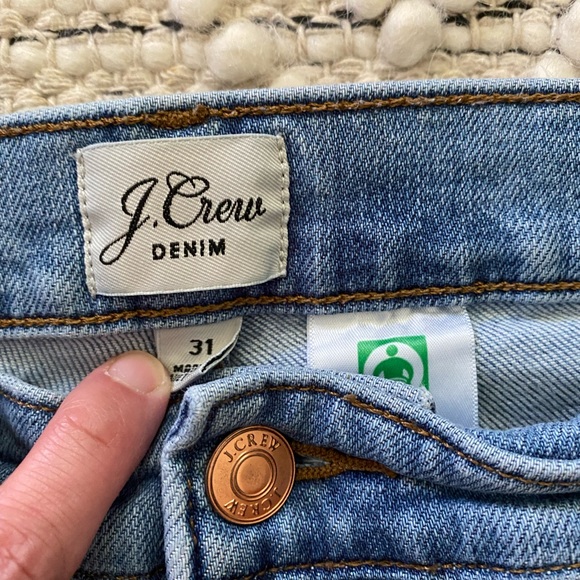{j.crew} Slim Boyfriend High Rise Light Wash Jeans - Picture 8 of 10
